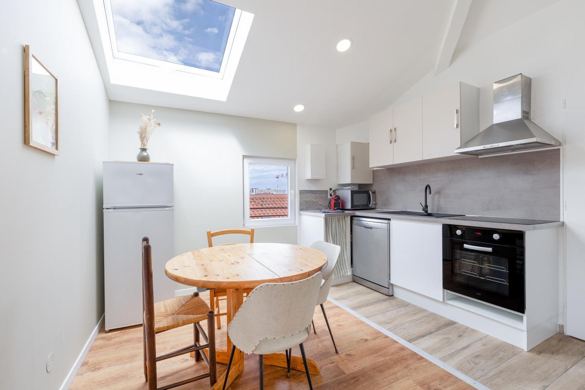 Appartement Climatise 2 Chambres วิลฟร็องช์-ซูร์-โซน ภายนอก รูปภาพ